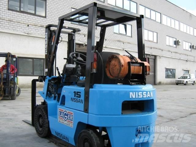 Nissan NJ01A15 Газові навантажувачі