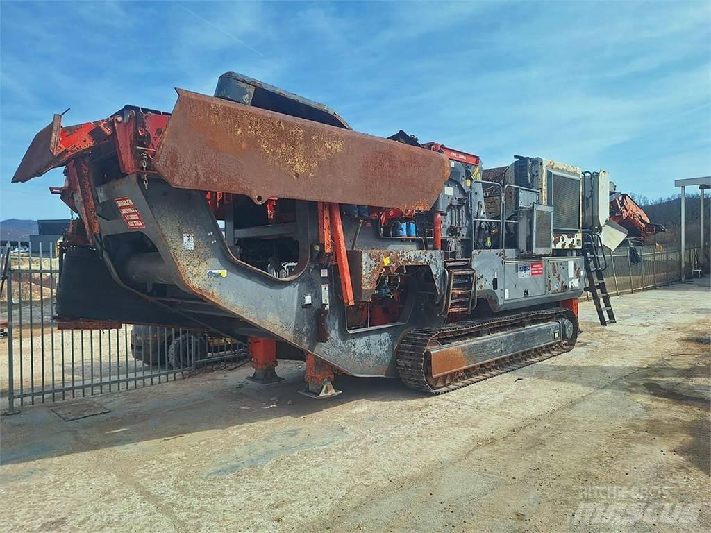 Sandvik QI 240 Мобільні дробарки