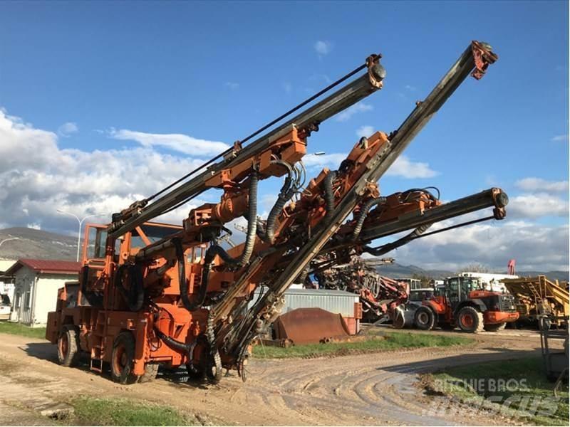 Tamrock Super 316G/CAB Свердлильні установки