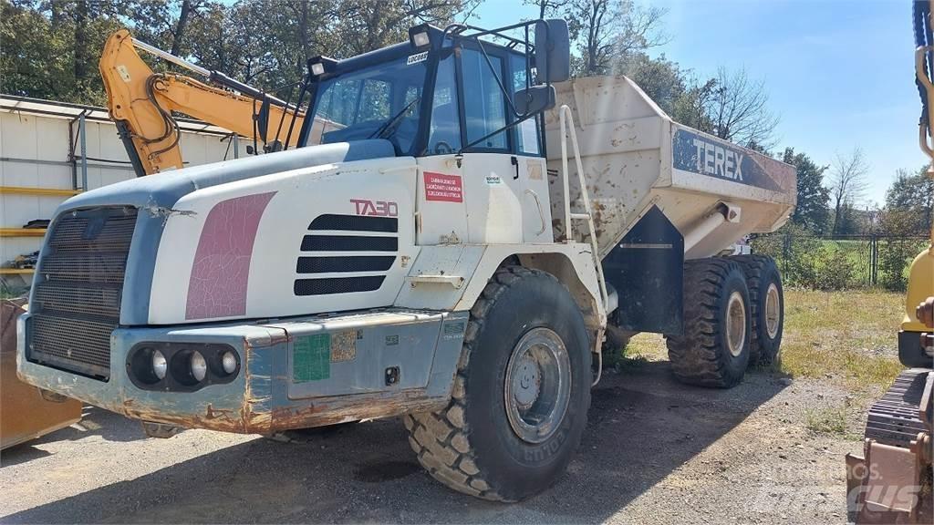 Terex TA30 Зчленовані самоскиди