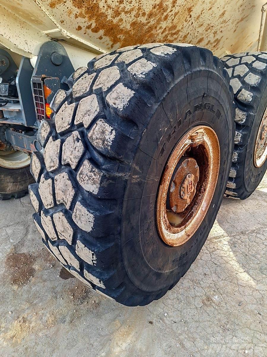 Terex TA30 Зчленовані самоскиди