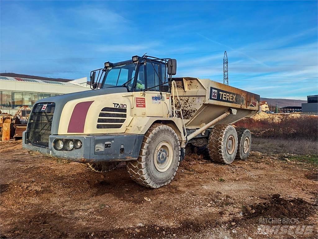 Terex TA30 Зчленовані самоскиди