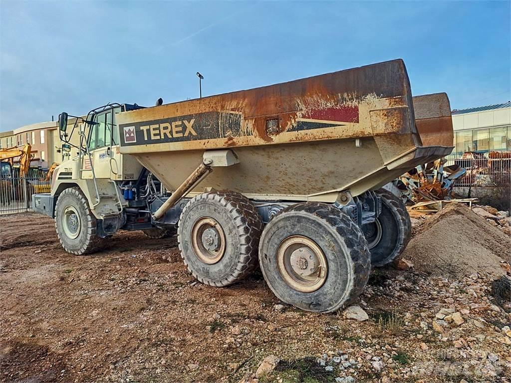 Terex TA30 Зчленовані самоскиди
