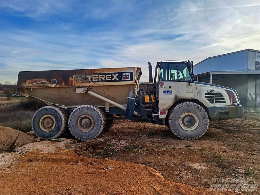Terex TA30 Зчленовані самоскиди