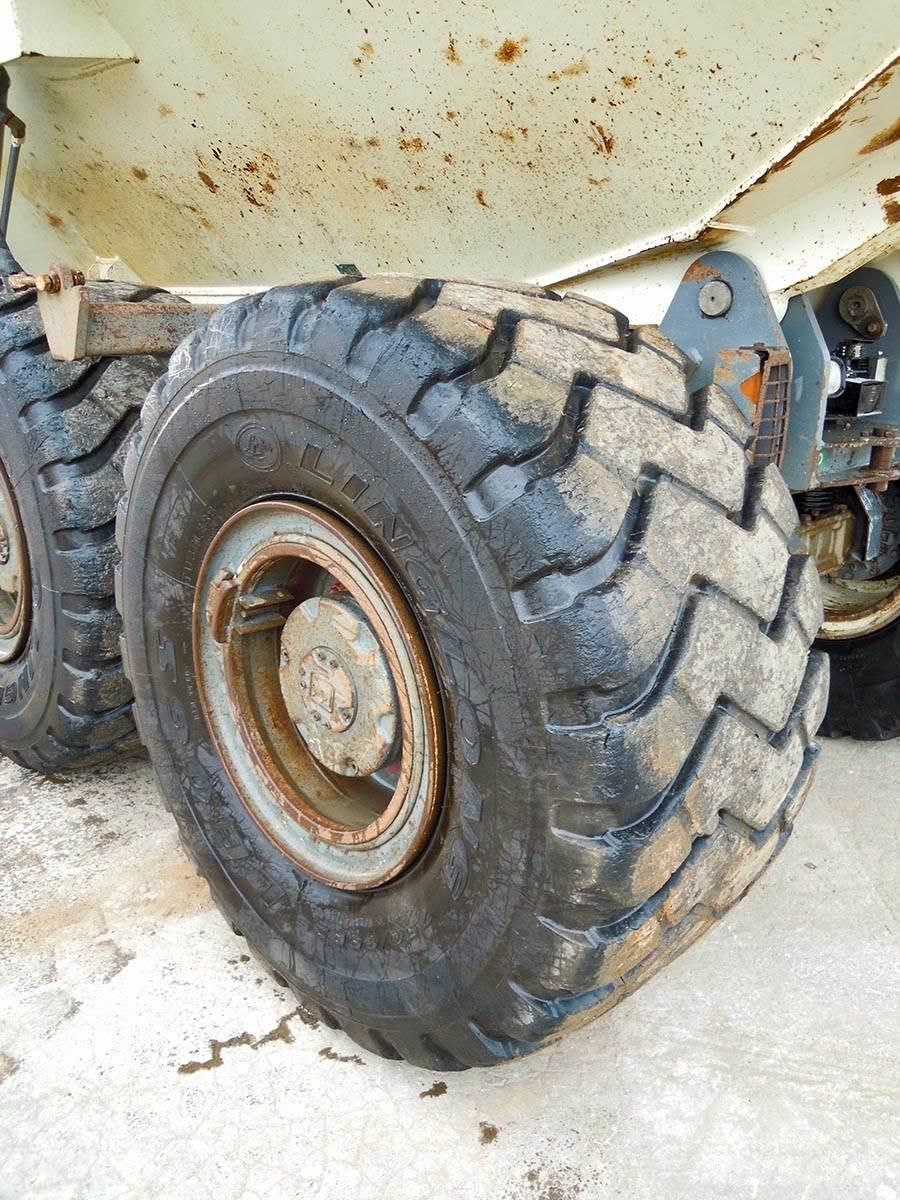 Terex TA300 Зчленовані самоскиди
