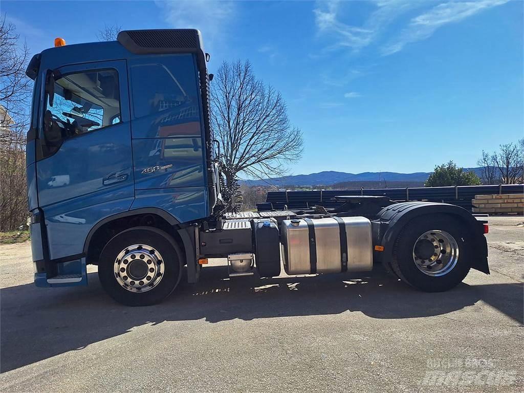Volvo 460 Самоскиди