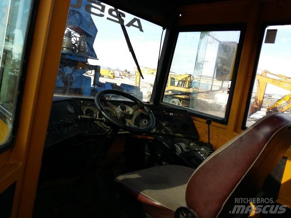 Volvo A25 Зчленовані самоскиди