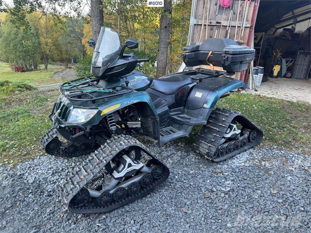 Arctic Cat 700 Всюдиходи