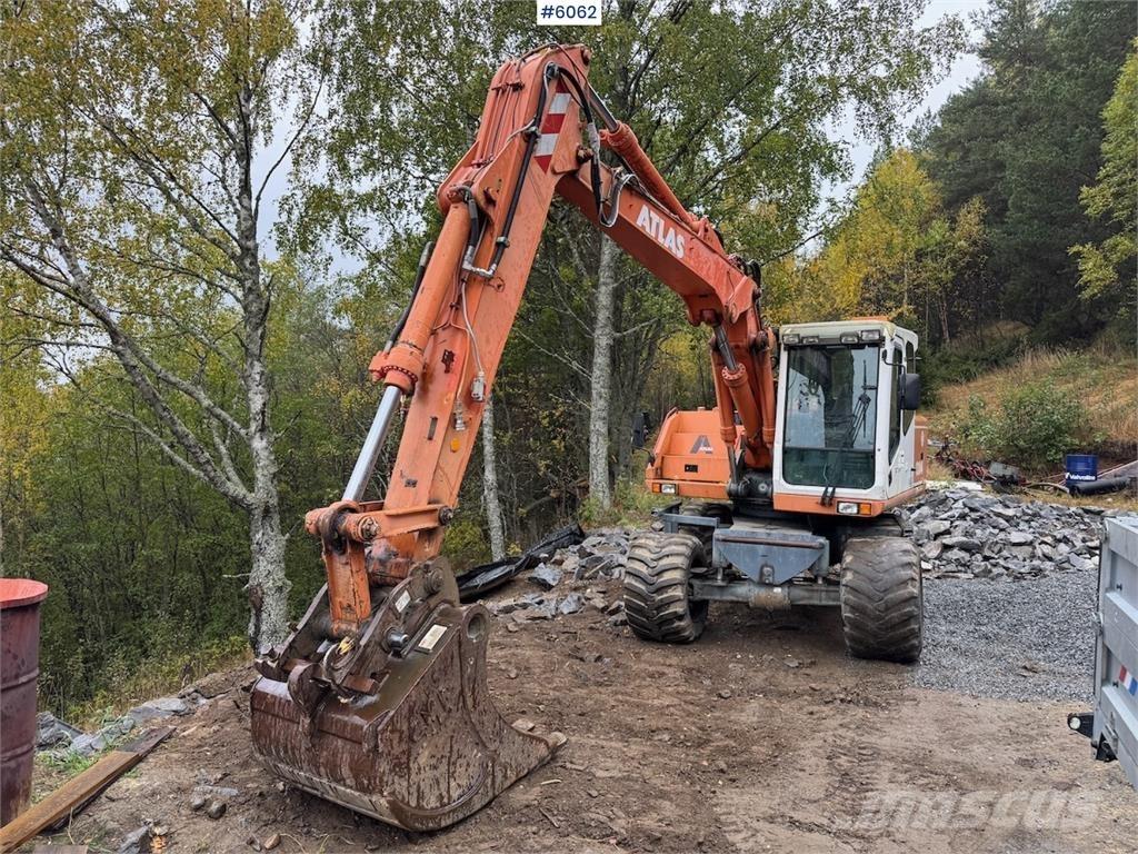 Atlas 1304 Гусеничні екскаватори