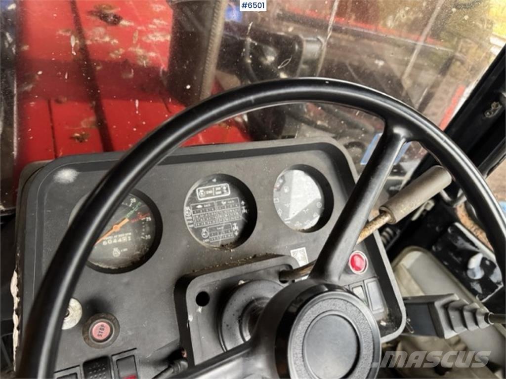 Case IH 885XL Трактори