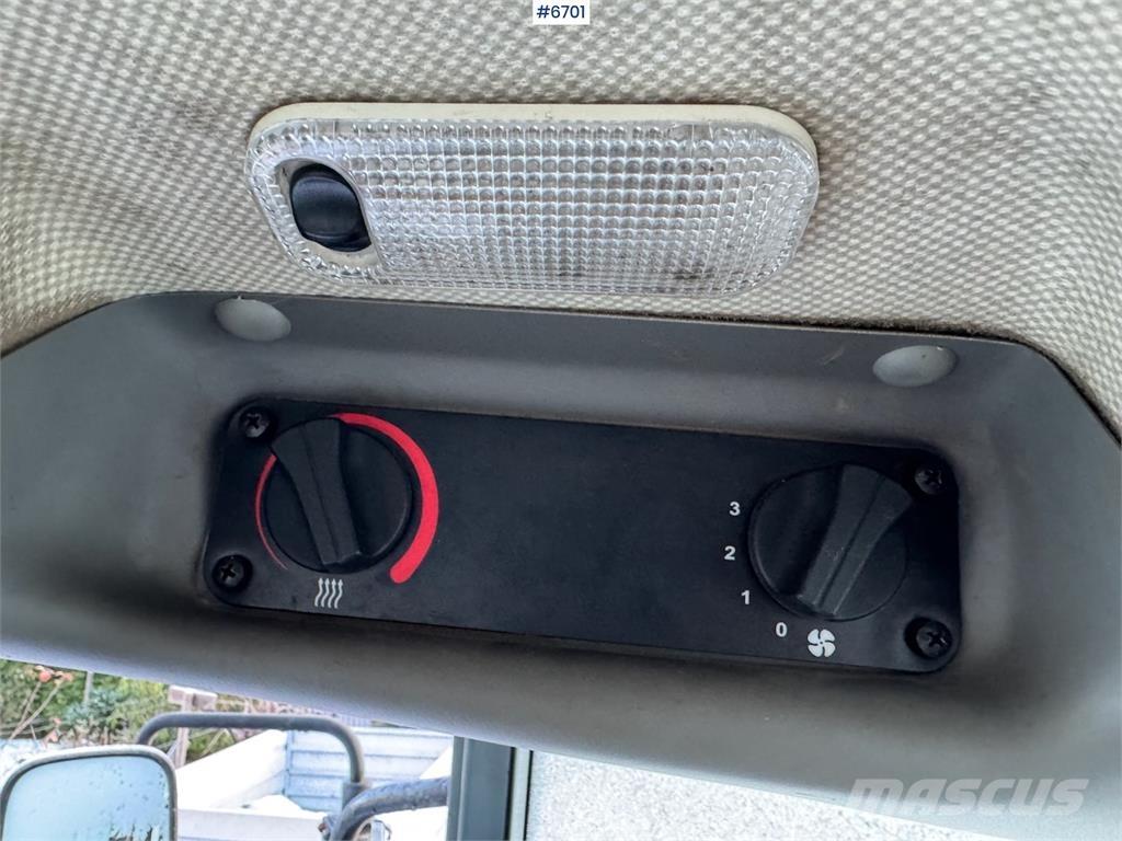 Case IH JX 80 Трактори