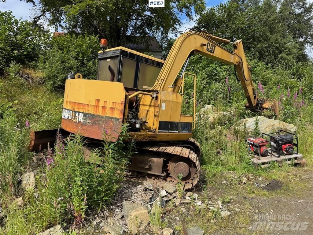 CAT E70B Гусеничні екскаватори