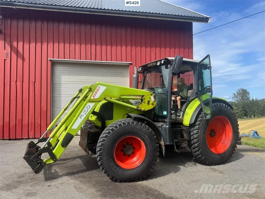 CLAAS Arion 430 Трактори