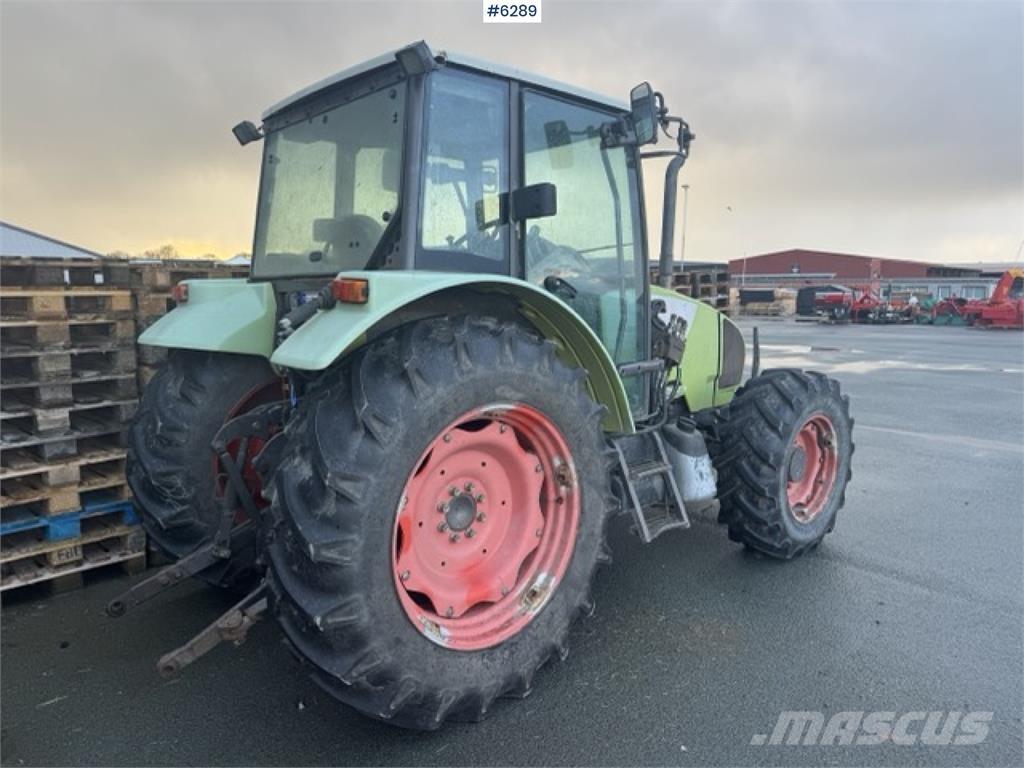 CLAAS Celtis 446 Трактори