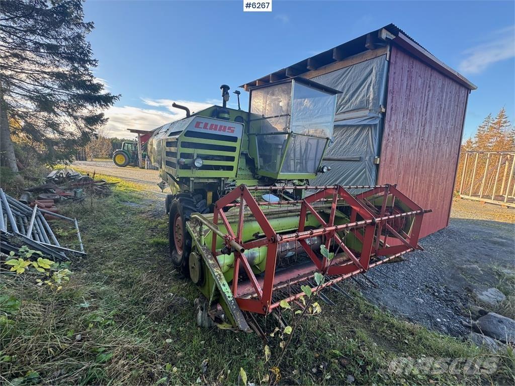 CLAAS Consul Зернозбиральні комбайни