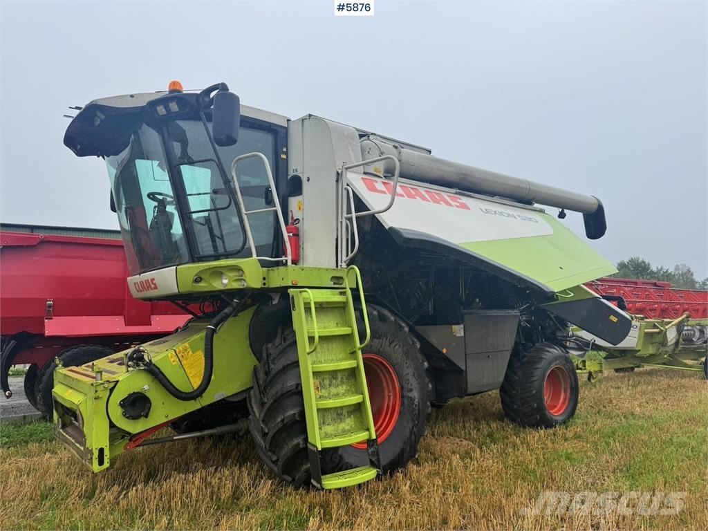 CLAAS Lexion 530 Зернозбиральні комбайни