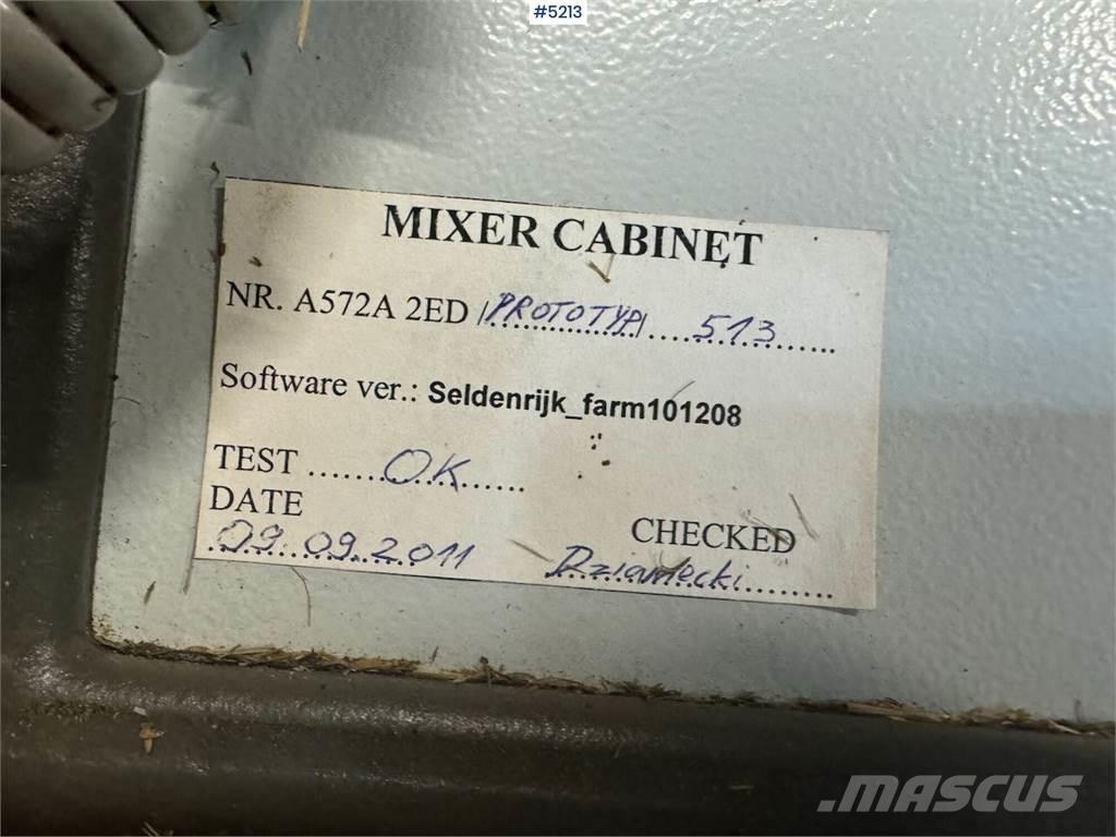 Delaval VSM 22 Завантажувачі змішувальних машин
