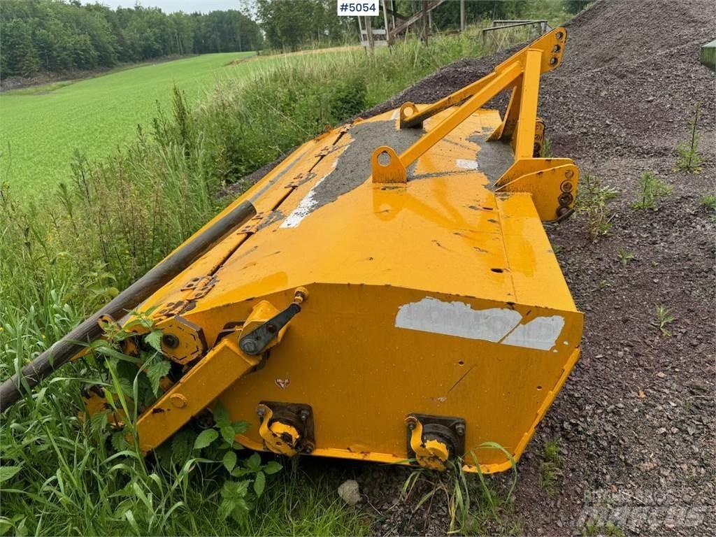  DynaDrive 2600 Інші землеоброблювальні машини і додаткове обладнання