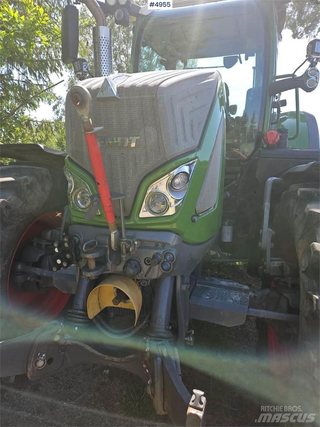 Fendt 724 Vario Трактори
