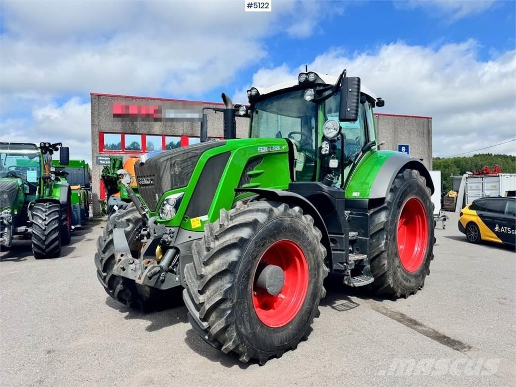 Fendt 828 Vario Трактори