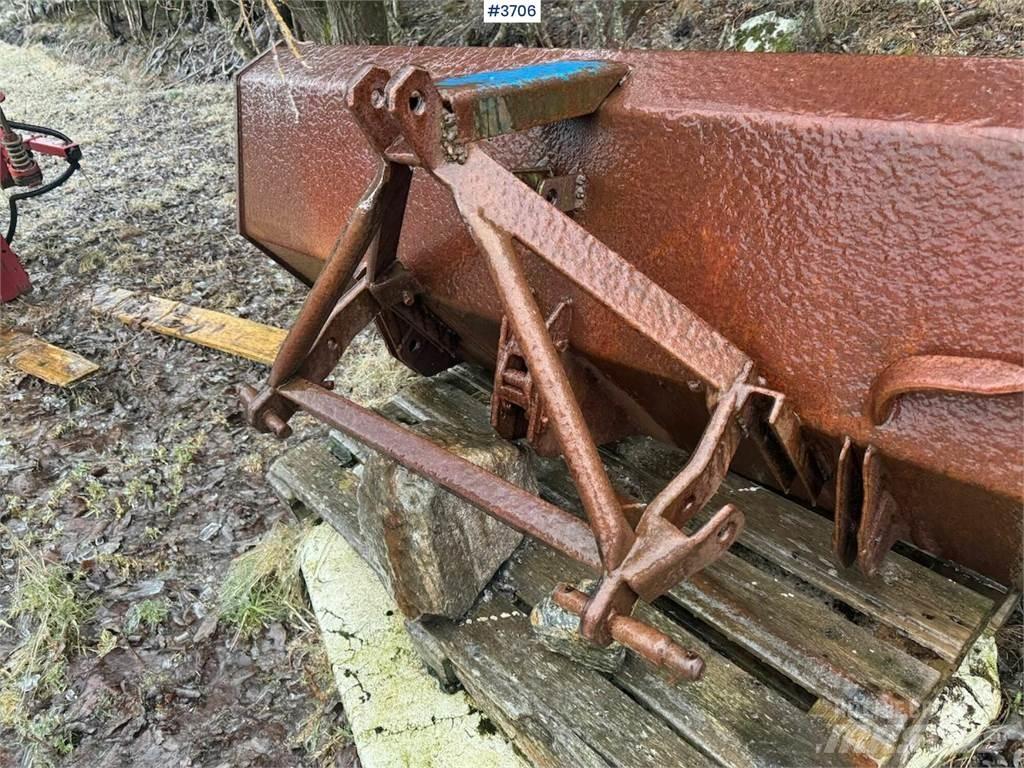 Ford Dexta 2000 Трактори