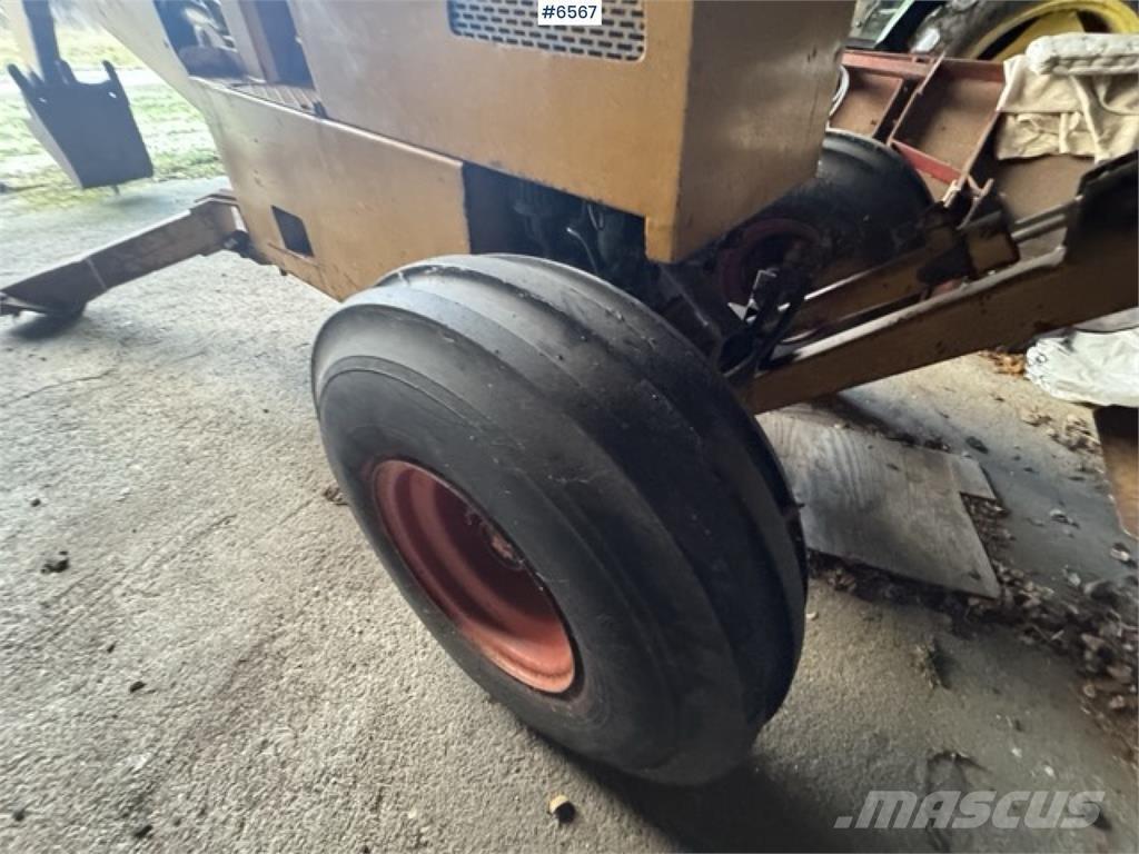 Gigant GS 210 Гусеничні екскаватори