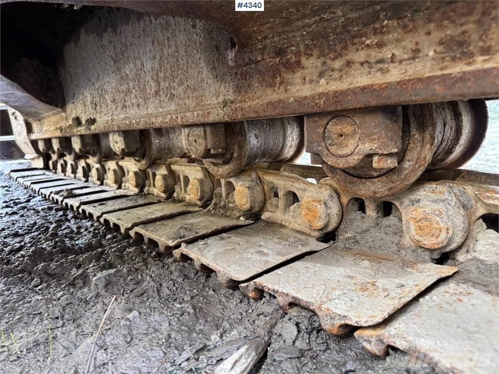 Hitachi EX120-2 Гусеничні екскаватори