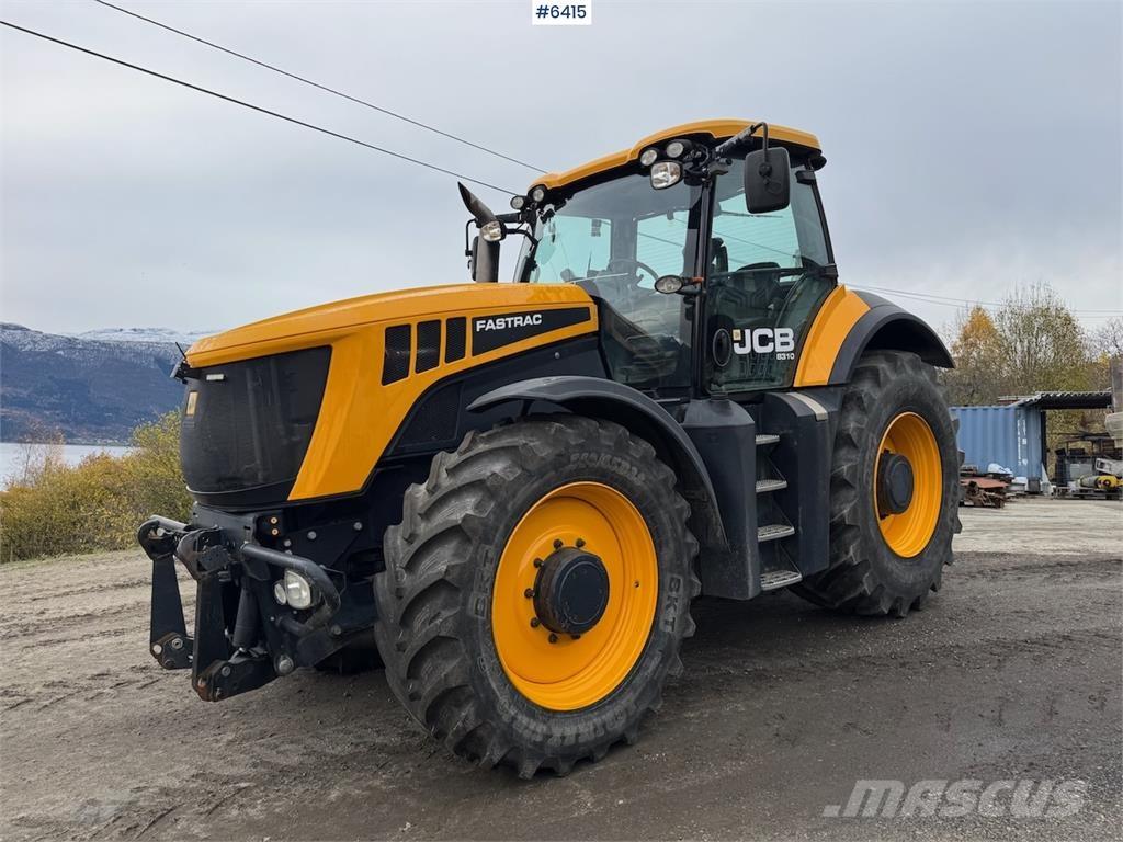 JCB 8310 Fastrac Трактори
