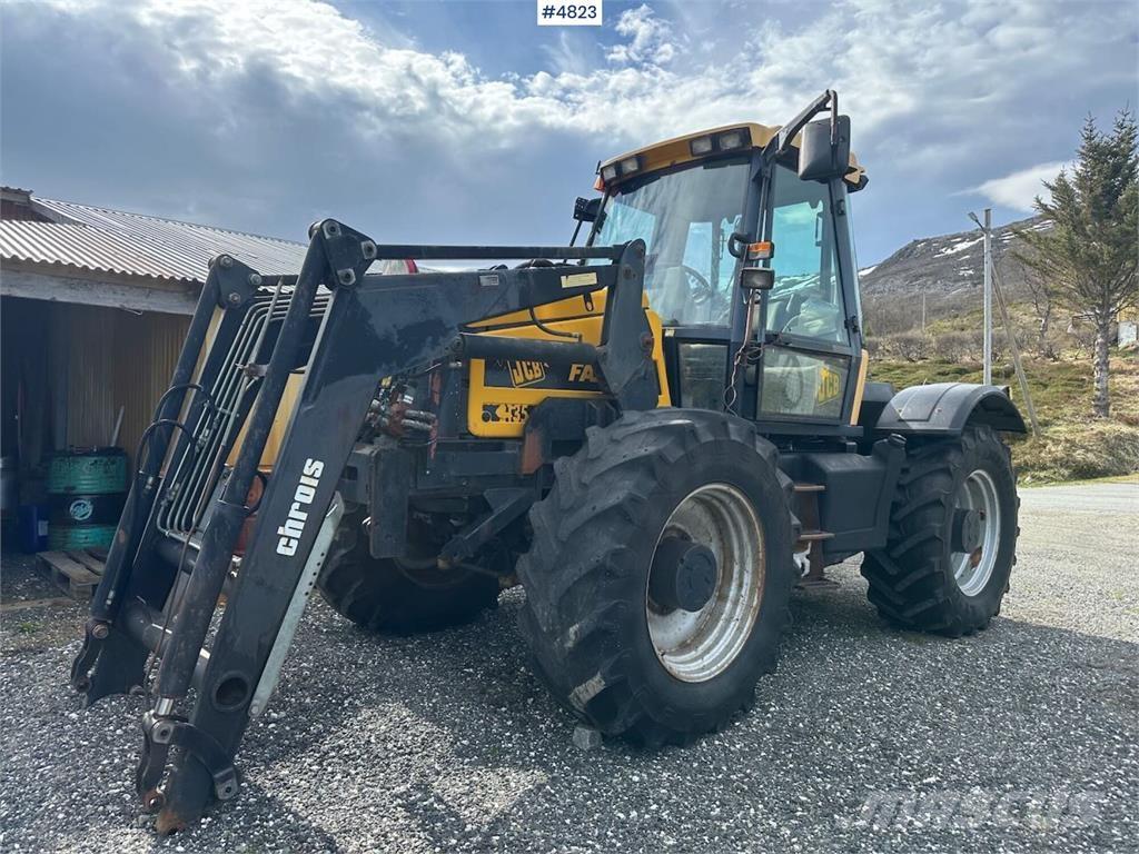 JCB Fastrac Трактори