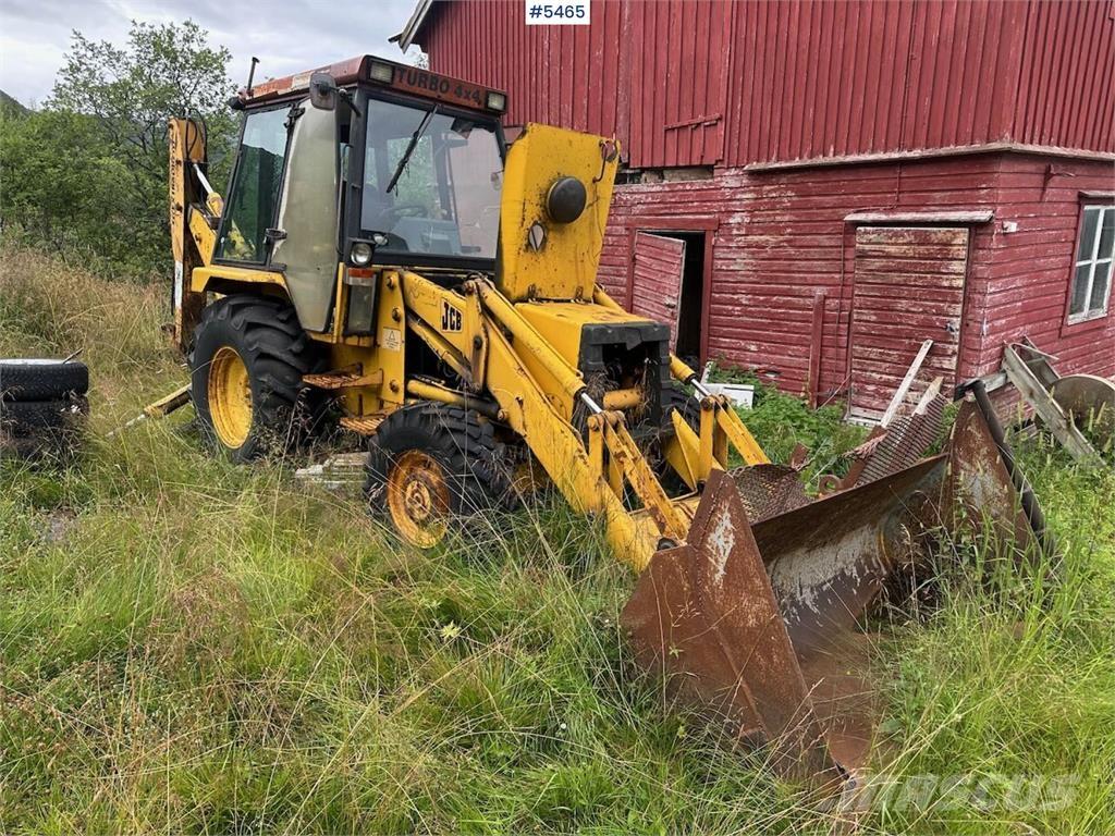 JCB Traktorgraver Трактори