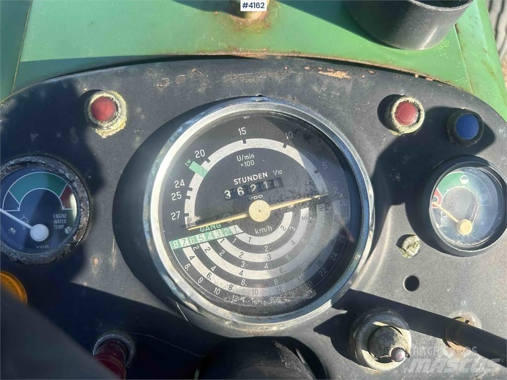 John Deere 1020 Трактори