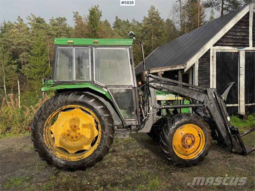 John Deere 1630 Трактори