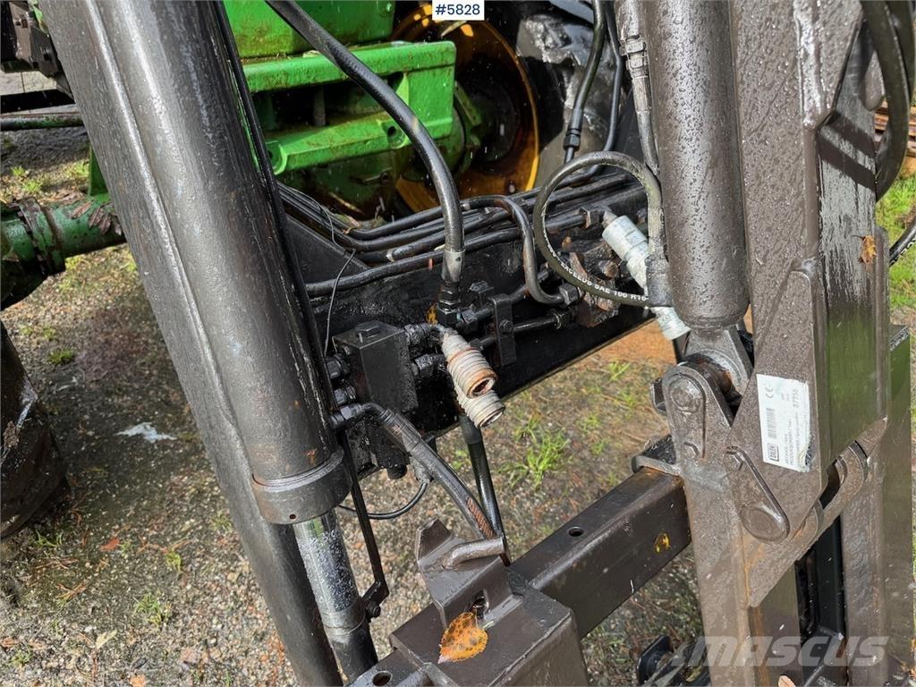 John Deere 1630 Трактори