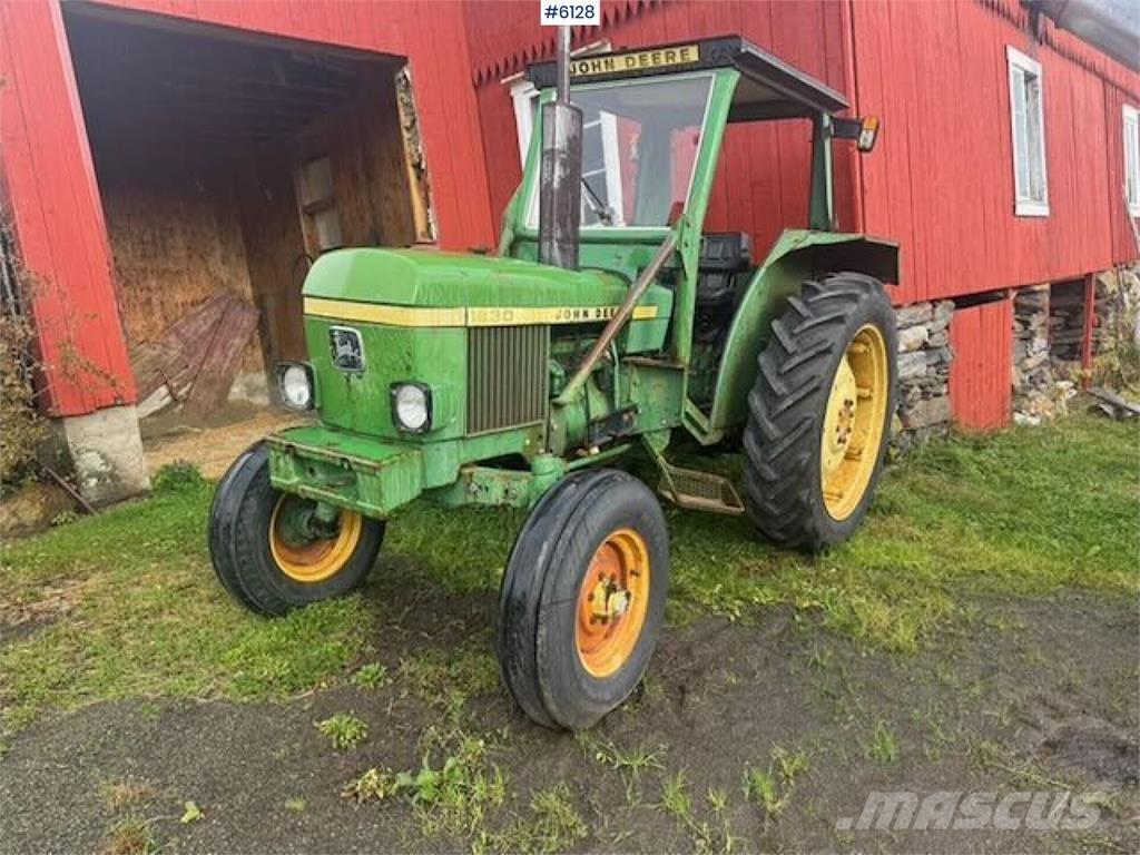 John Deere 1630 Трактори