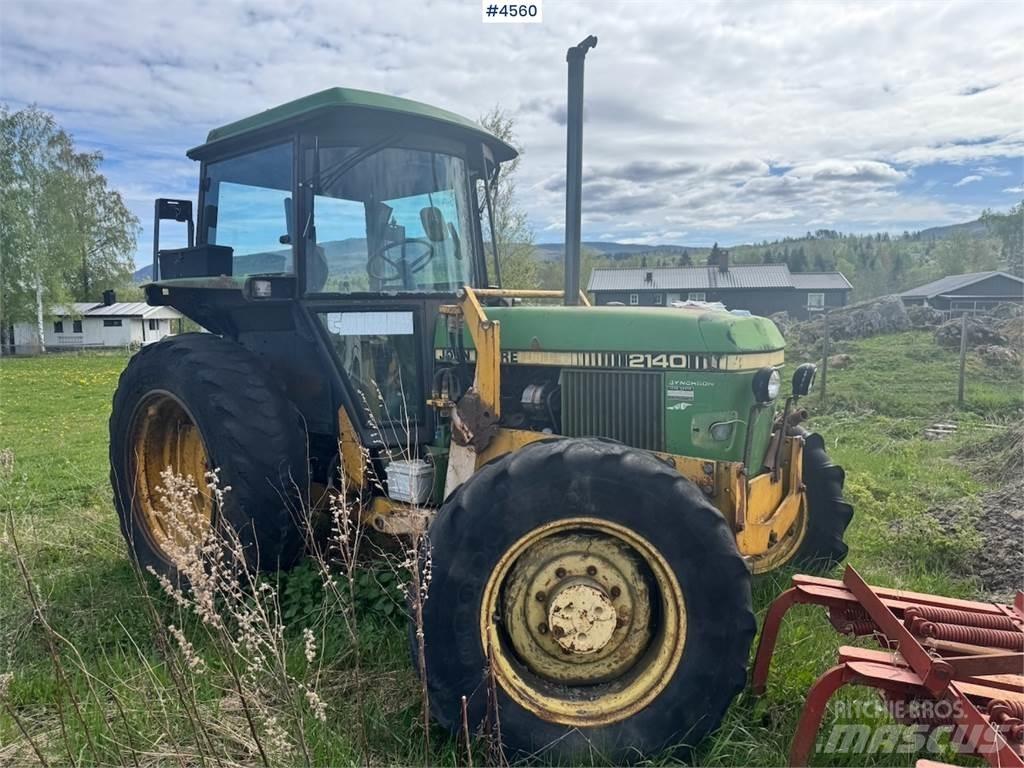 John Deere 2140 Трактори