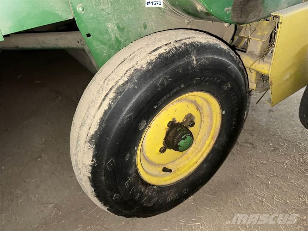 John Deere 332 A Інше збиральне обладнання