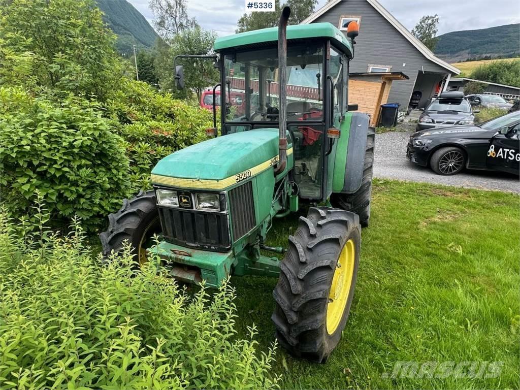 John Deere 5500 Трактори