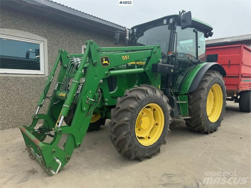 John Deere 5720 Трактори