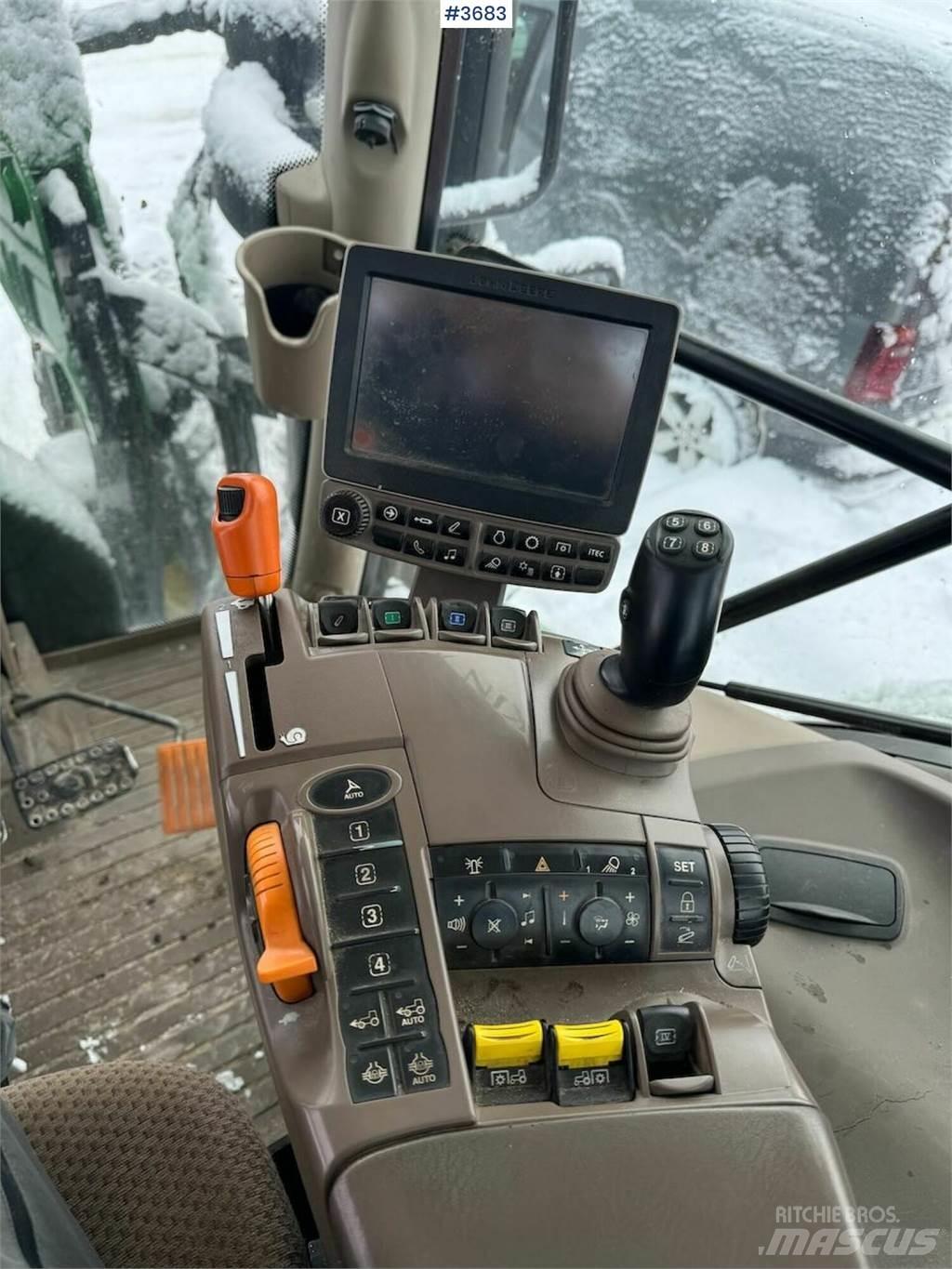 John Deere 6175R Трактори