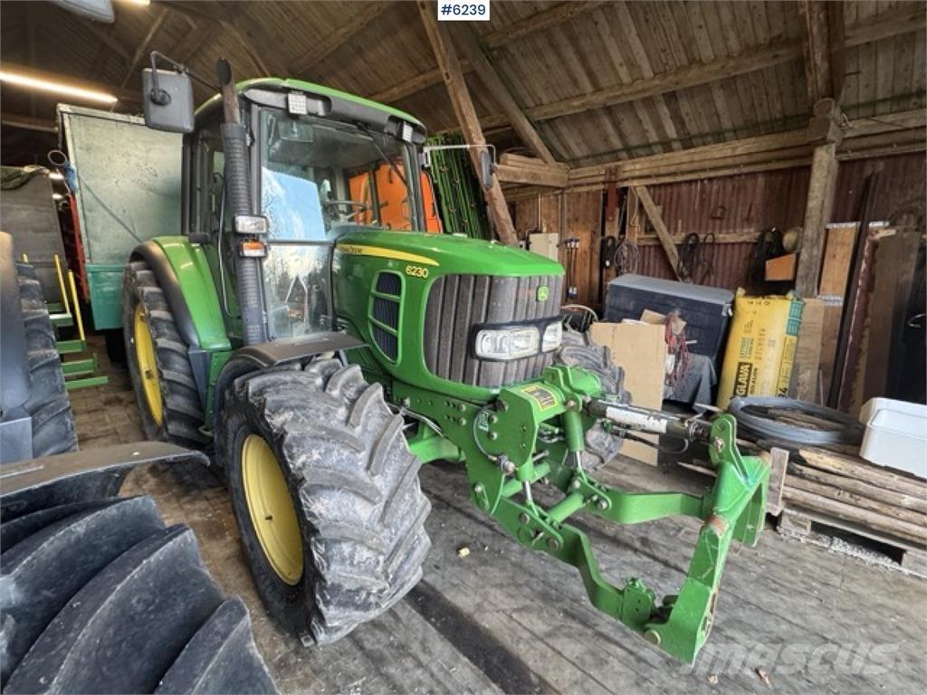 John Deere 6230 Трактори