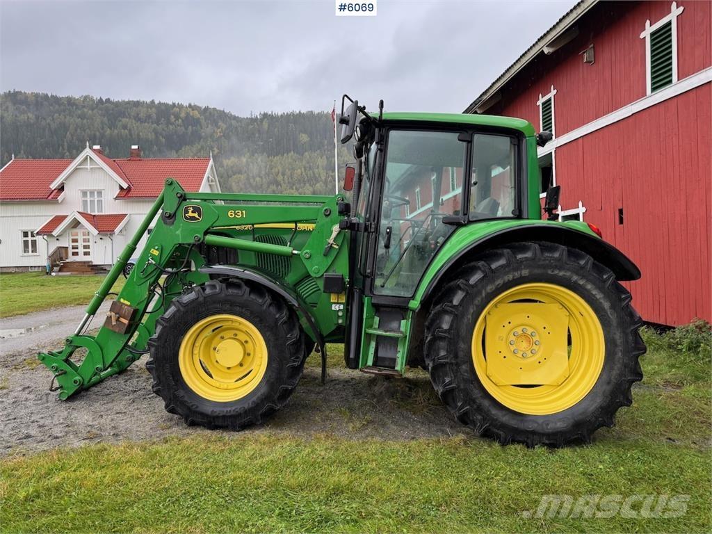 John Deere 6320 Трактори