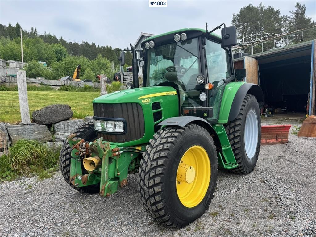 John Deere 6430 Трактори