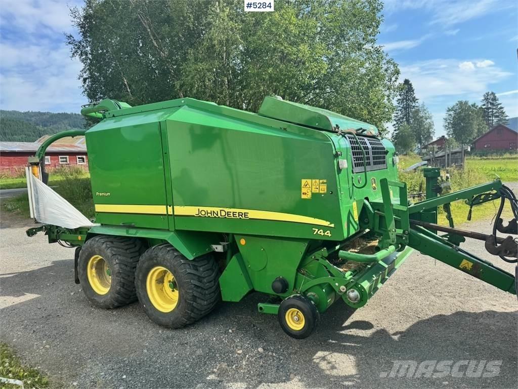 John Deere 744 Інше збиральне обладнання