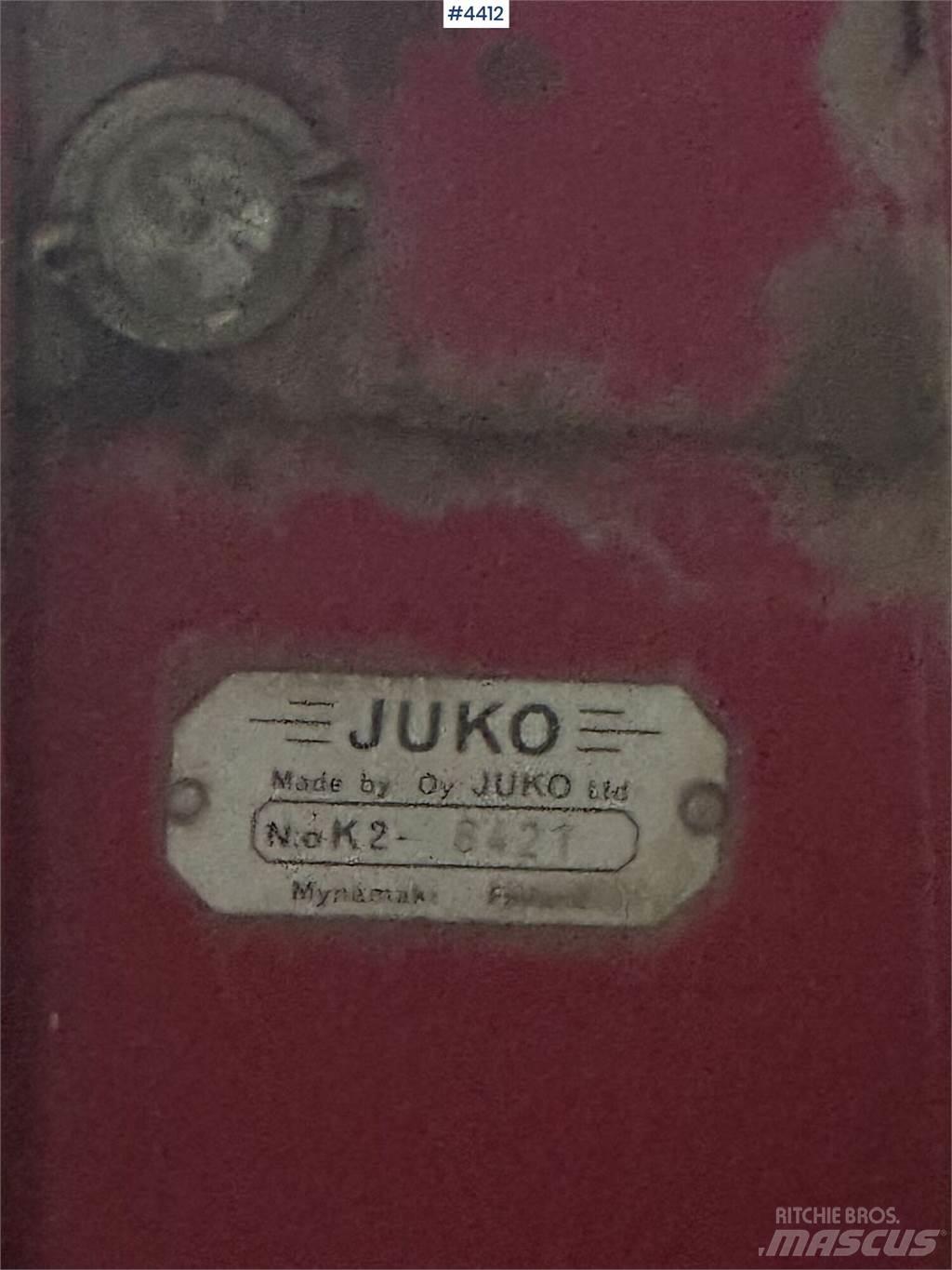 Juko Såmaskin Інші машини для розсіювання добрив