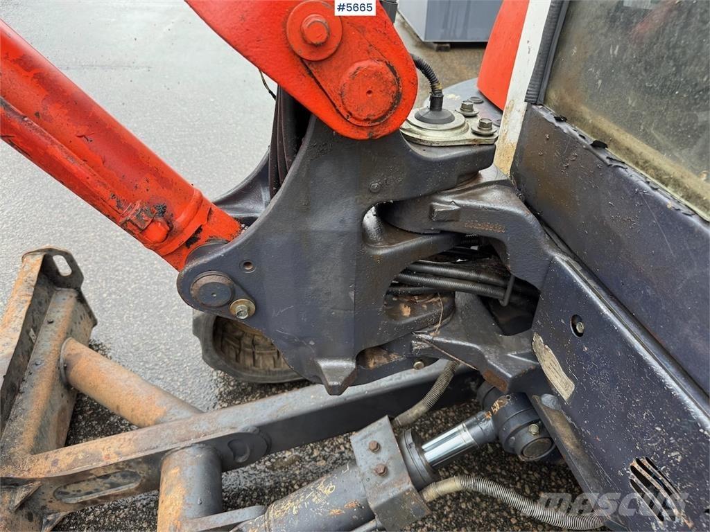 Kubota KX 161-3 Гусеничні екскаватори