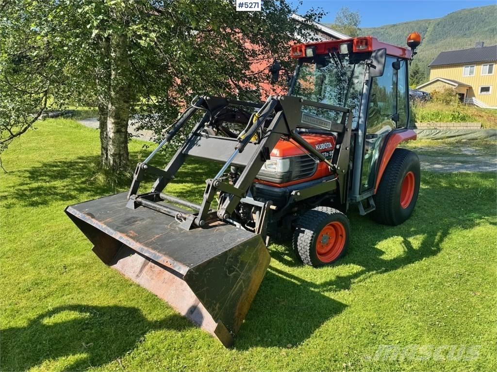 Kubota STA-35 Трактори