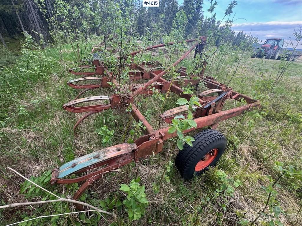 Kverneland Harv Інші землеоброблювальні машини і додаткове обладнання