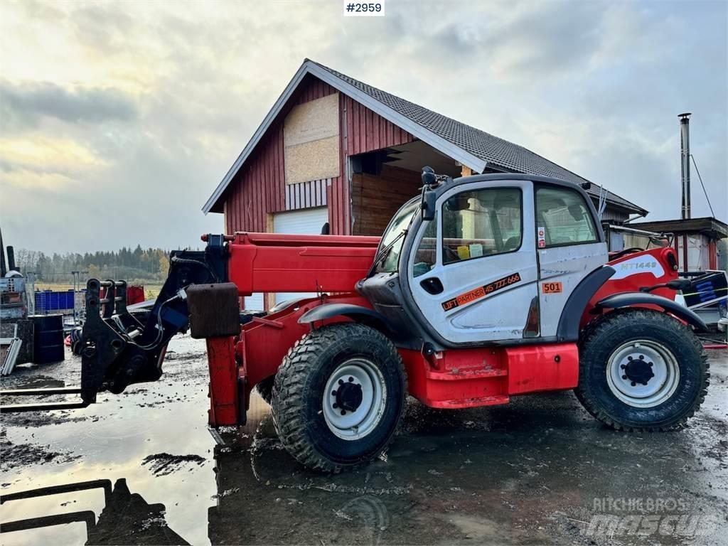 Manitou MT1440 Трактори