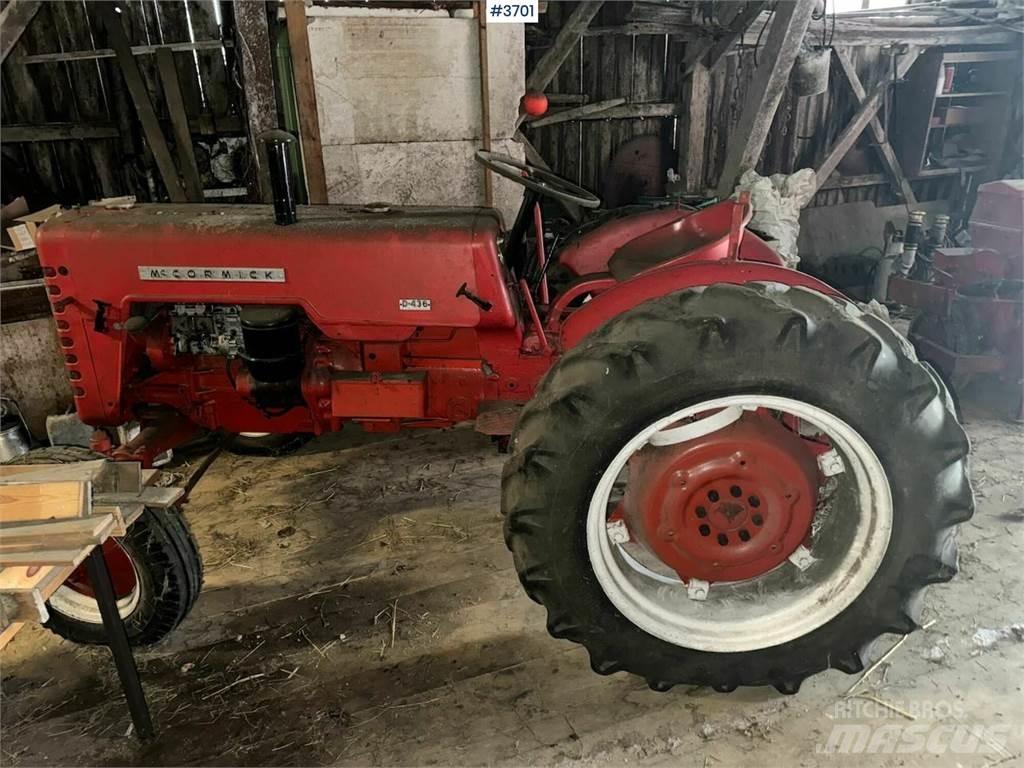 McCormick D-436 Трактори