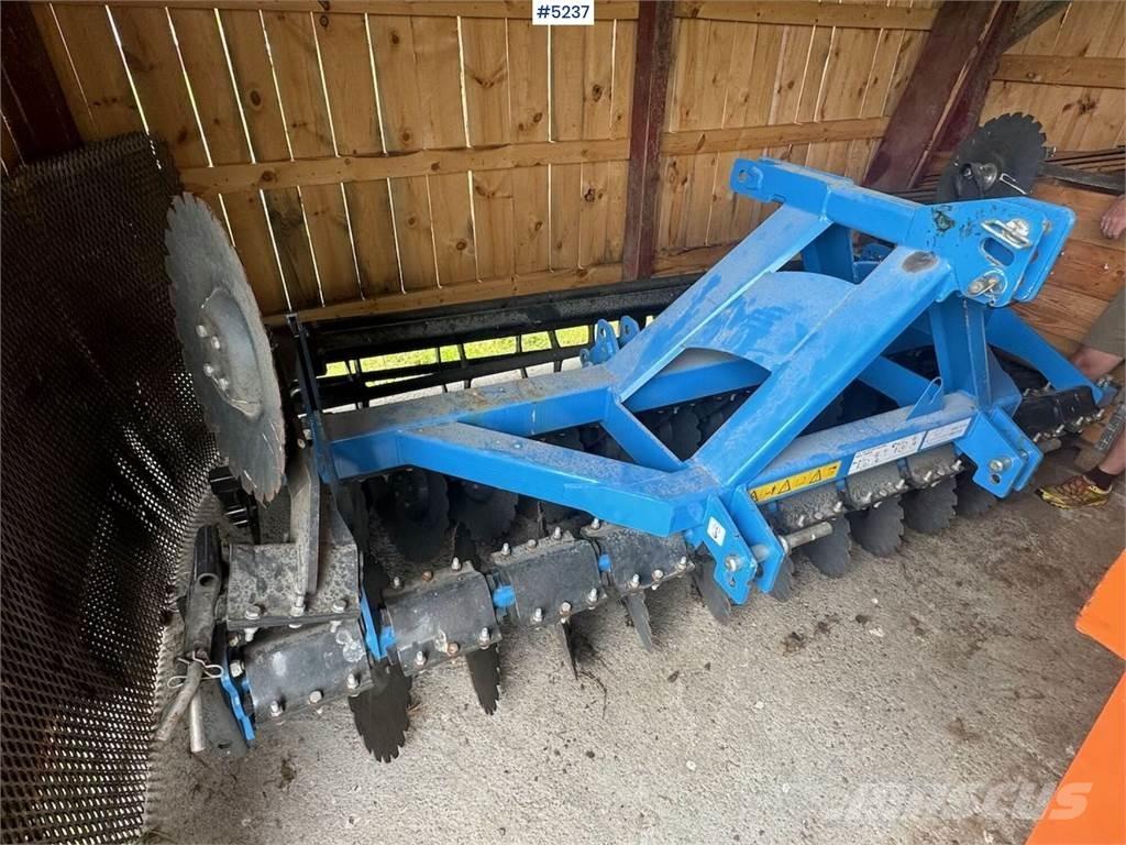 Metal Falch U741 Інші землеоброблювальні машини і додаткове обладнання